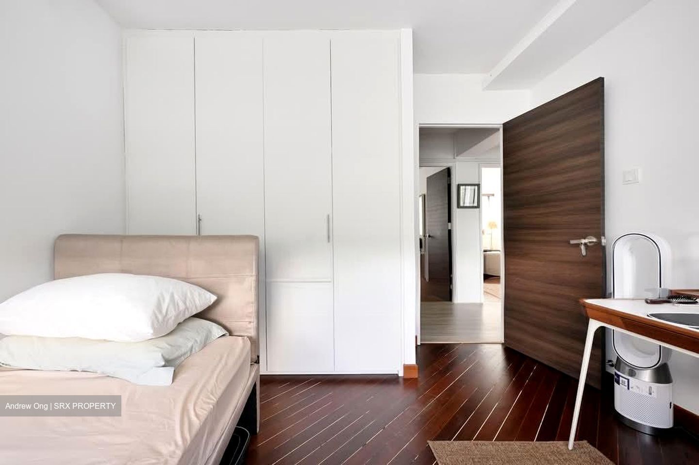 Lutheran Tower (D10), Apartment #537262901